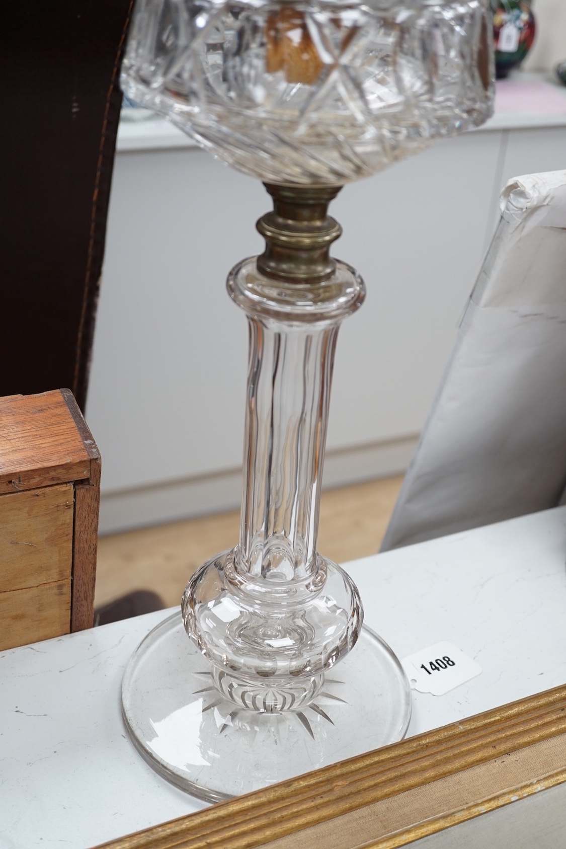 A Victorian glass oil lamp, total height excl chimney 51cm